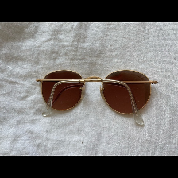 Ray-Ban Round Metal Rose/Gold Sunglasses, Small, Great Condition - Picture 4 of 5